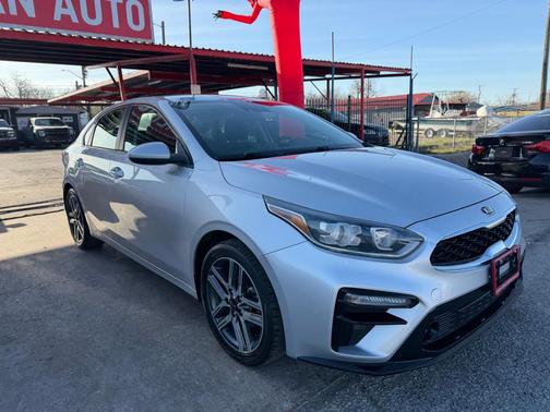 2019 Kia Forte GT LINE
