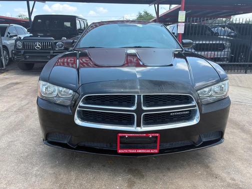 BLACK 2012 Dodge Charger SE