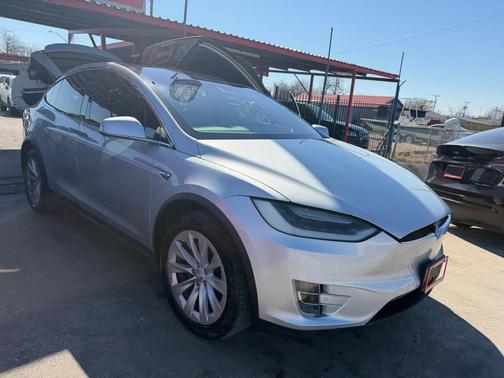 2016 Tesla Model X 90D