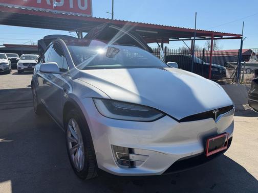2016 Tesla Model X 90D