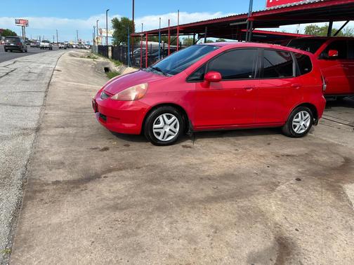 RED 2007 Honda Fit Base