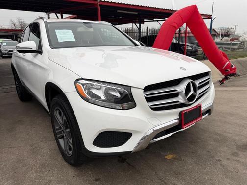 2017 Mercedes-Benz GLC 300 Base