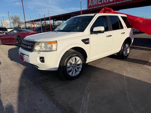 2011 Land Rover LR2 HSE