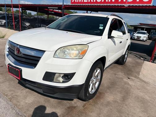 WHITE 2008 Saturn Outlook XR