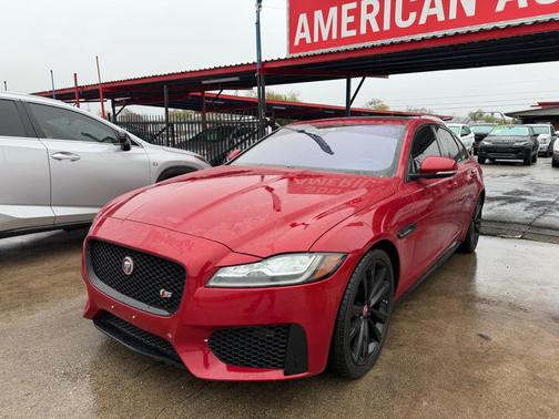 2017 Jaguar XF S