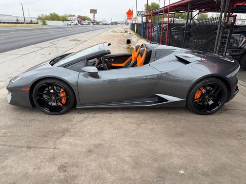 2019 Lamborghini Huracan LP580-2S