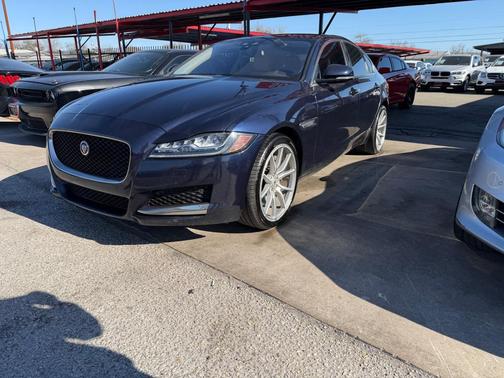 2017 Jaguar XF 35t Premium