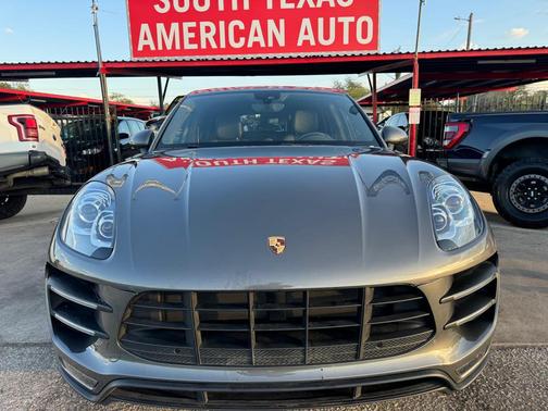 2015 Porsche Macan Turbo