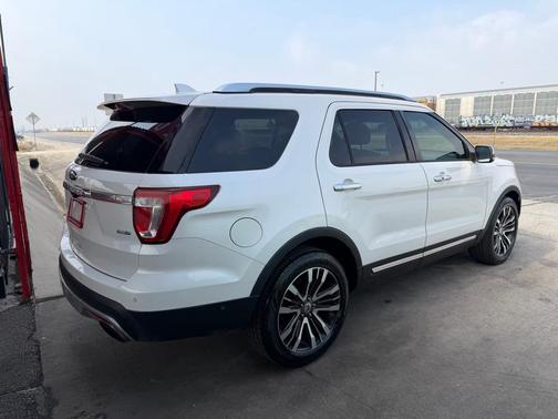 2016 Ford Explorer Platinum