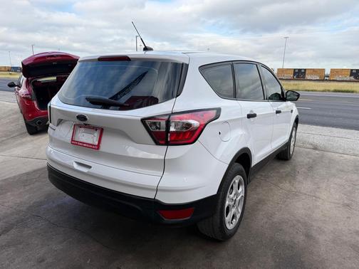2017 Ford Escape S
