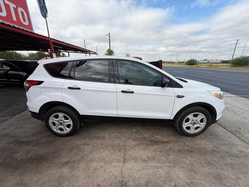 2017 Ford Escape S