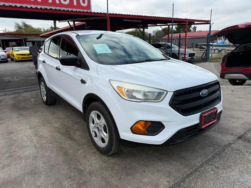 2017 Ford Escape S