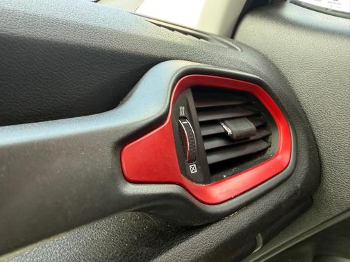 2018 Jeep Renegade Trailhawk