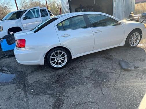 2011 Mitsubishi Galant Base