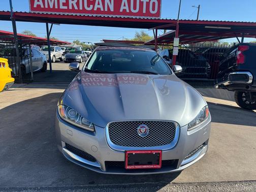 2014 Jaguar XF SC