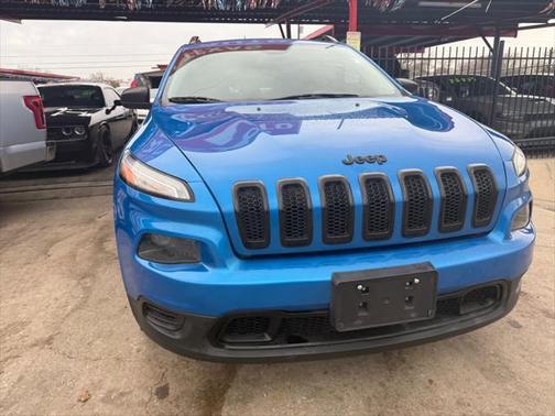 2017 Jeep Cherokee Sport
