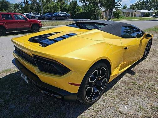 2017 Lamborghini Huracan LP580-2S