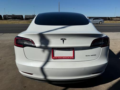 2018 Tesla Model 3 Standard