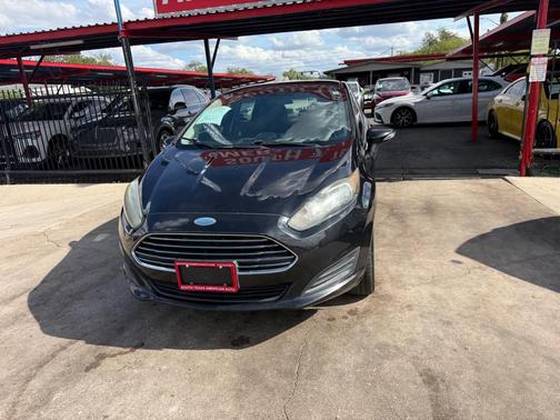 2015 Ford Fiesta SE