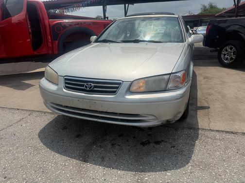 2000 Toyota Camry CE