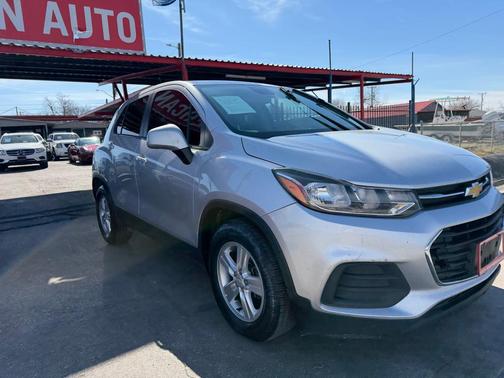 2021 Chevrolet Trax LS