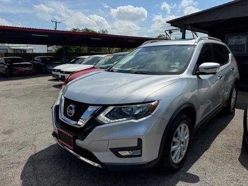 2017 Nissan Rogue SV