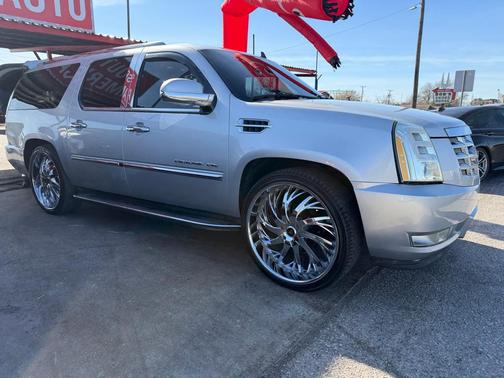 2012 Cadillac Escalade ESV Luxury