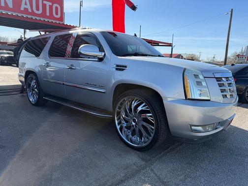2012 Cadillac Escalade ESV Luxury