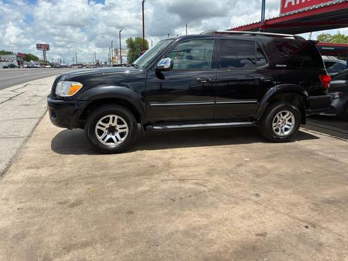 Black 2007 Toyota Sequoia Limited
