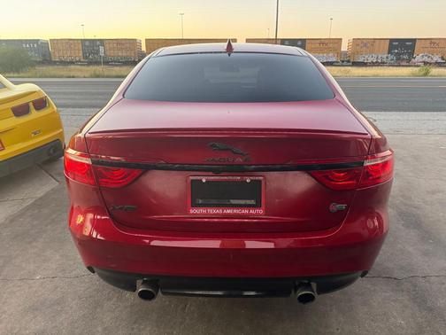 2017 Jaguar XF S