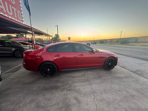2017 Jaguar XF S