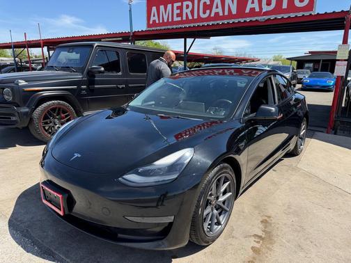 2021 Tesla Model 3 Standard Range Plus