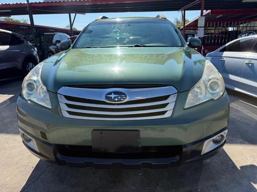 2010 Subaru Outback 2.5 i Premium
