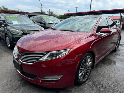 2013 Lincoln MKZ Base