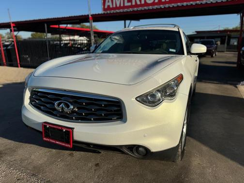 2010 INFINITI FX35 Base