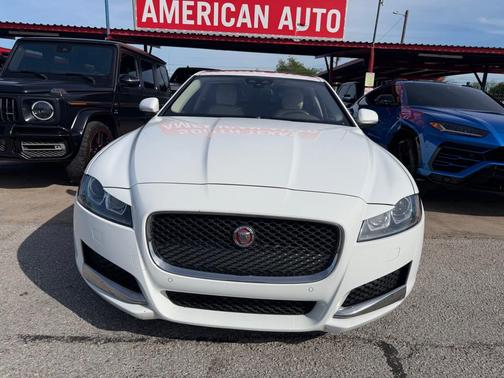 WHITE 2016 Jaguar XF 35t Prestige