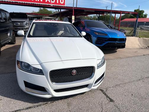 WHITE 2016 Jaguar XF 35t Prestige