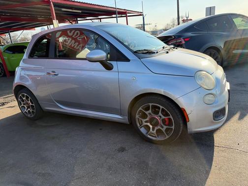 2012 FIAT 500 Sport