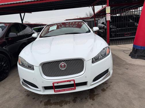 2015 Jaguar XF 2.0T Premium