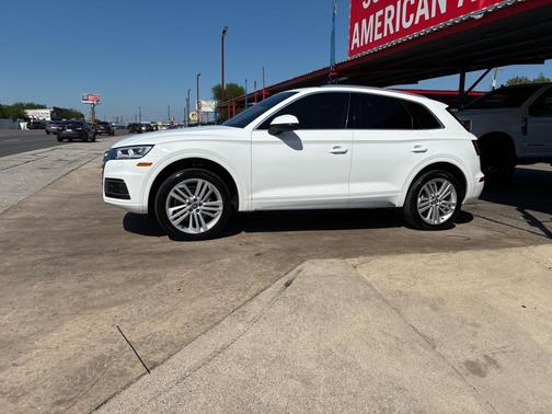 WHITE 2018 Audi Q5 PREMIUM PLUS