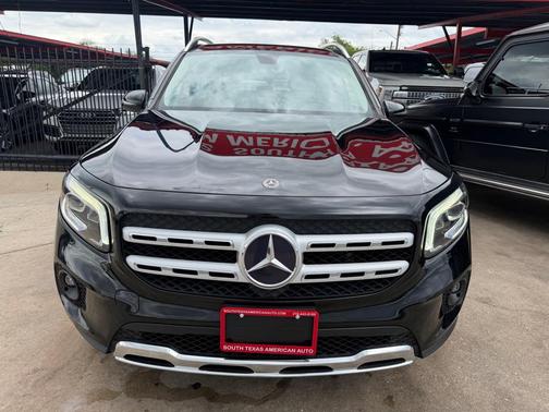BLACK 2020 Mercedes-Benz GLB 250 Base