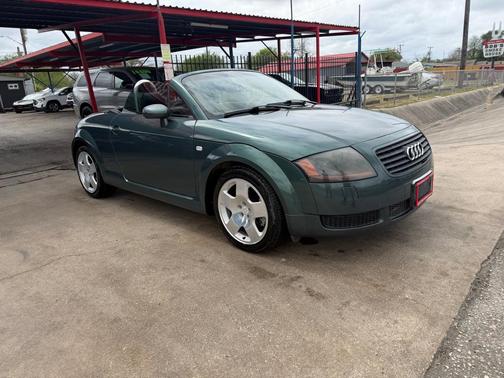 GREEN 2001 Audi TT quattro