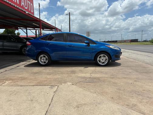 BLUE 2019 Ford Fiesta SE