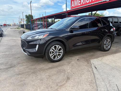 BLACK 2021 Ford Escape SEL