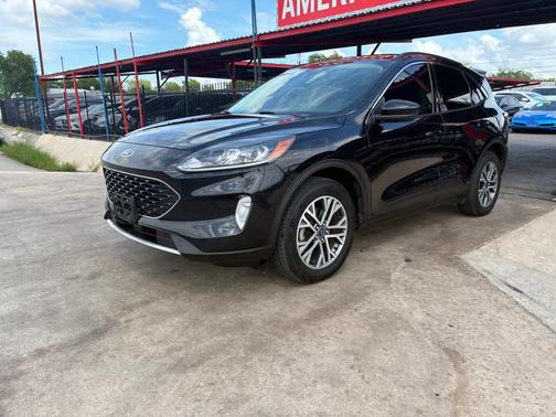 BLACK 2021 Ford Escape SEL