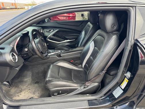 2017 Chevrolet Camaro 2LT