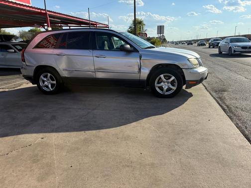 2005 Chrysler Pacifica Touring
