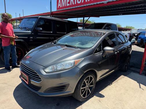 GRAY 2019 Ford Fiesta SE