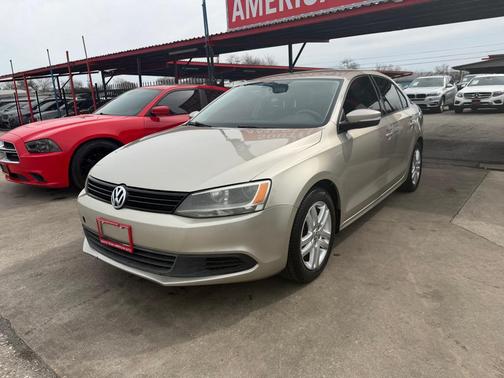 2014 Volkswagen Jetta Auto SE