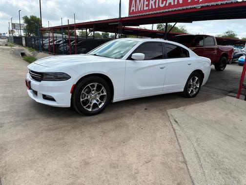 WHITE 2016 Dodge Charger SE